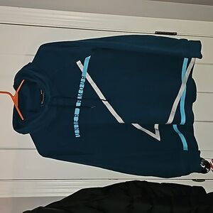 Womens sz large funnel neck Under Armour hoodie. Blues